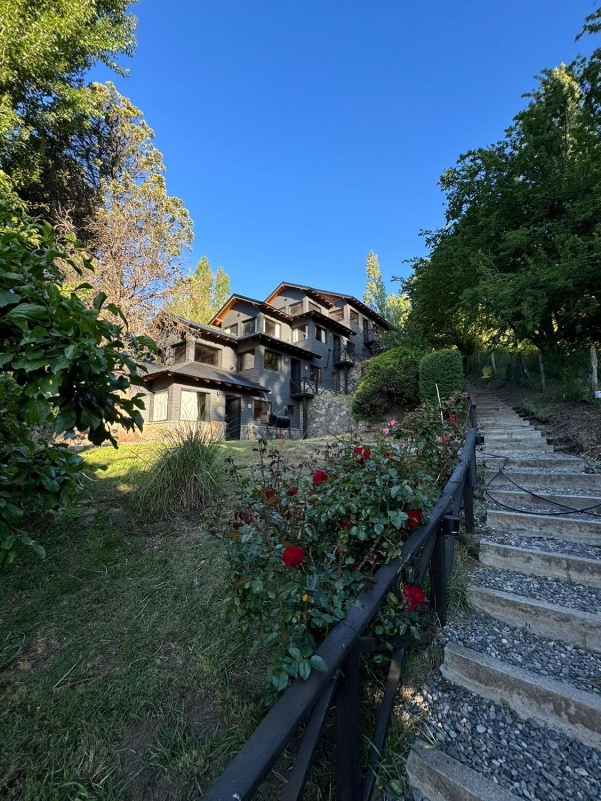 Huilen De Bandurrias Villa San Martin de los Andes Luaran gambar